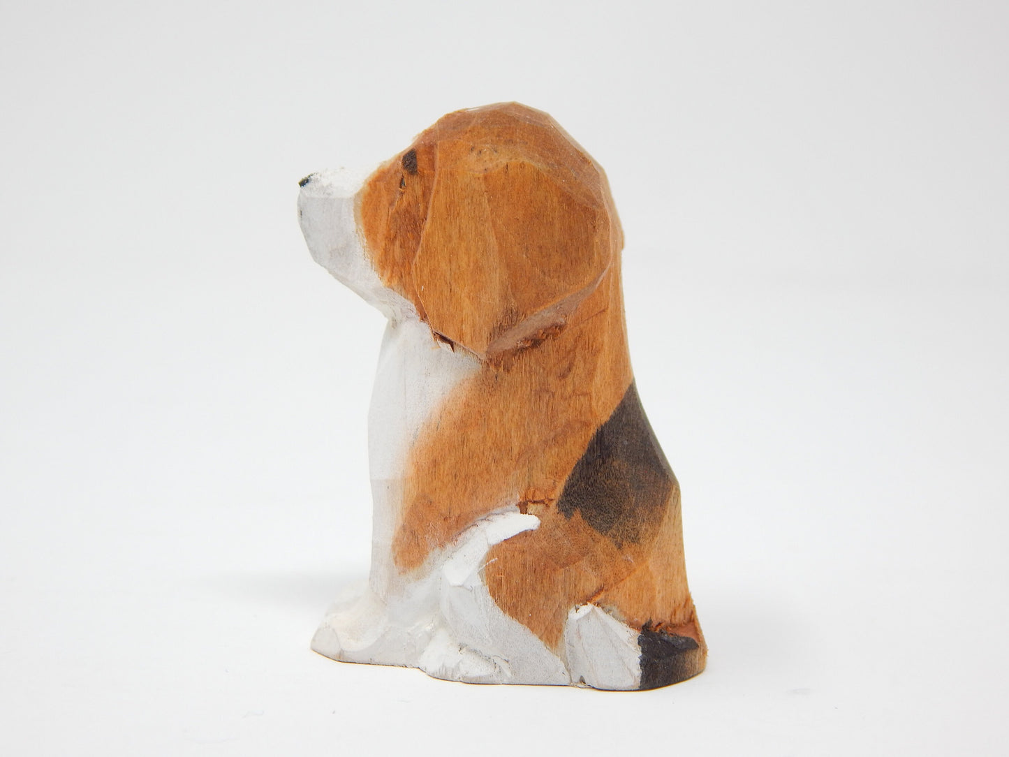 Beagle Dog Puppy Pet Keychain Ring Clip Charm Miniature Wood Mini Figurine Small Animal