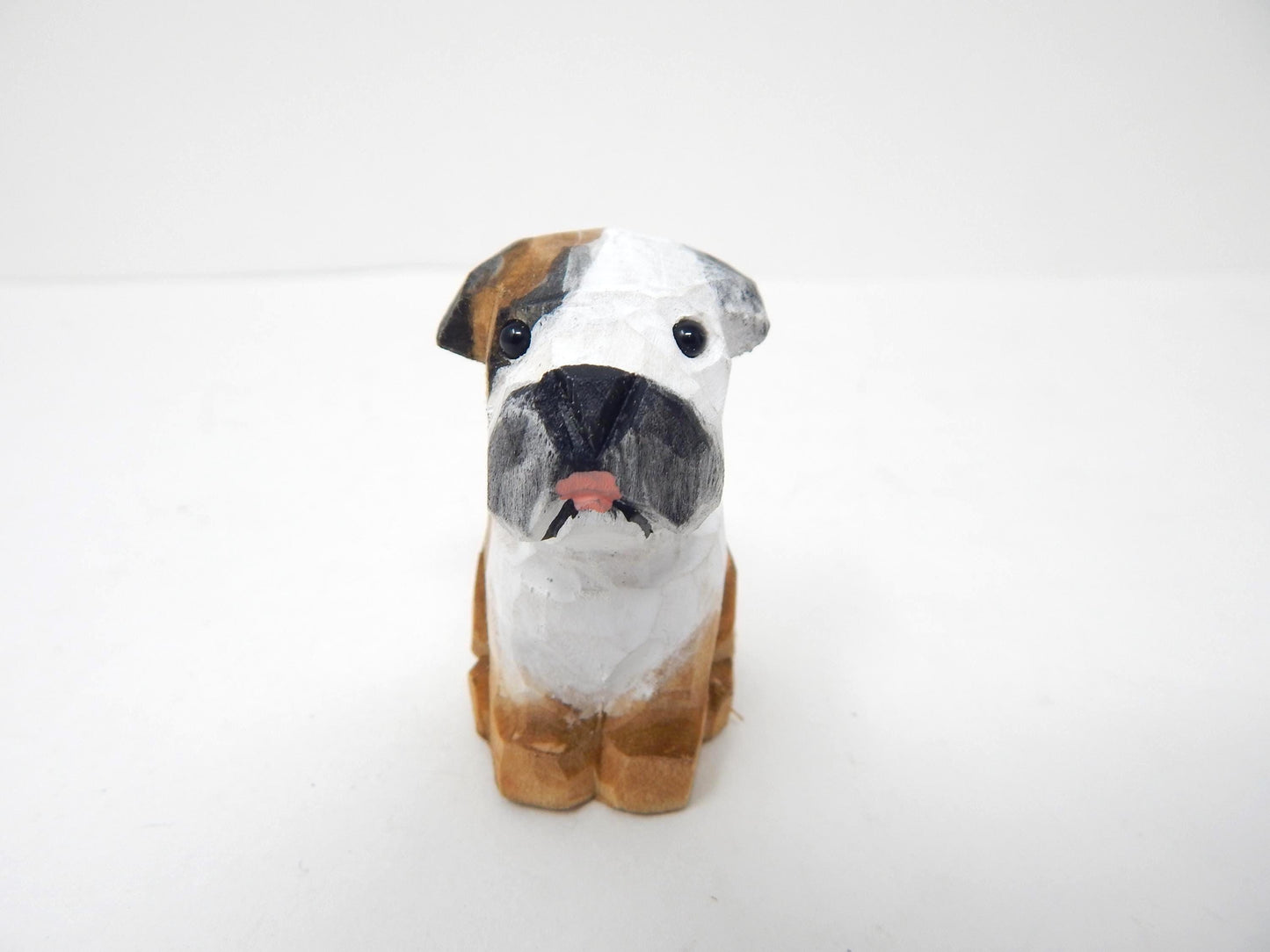 Hand-Carved Wooden Bulldog Wine Stopper – Rustic Bottle Plug